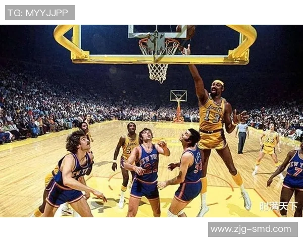 威尔特·张伯伦：从篮球巨星到传奇人物的辉煌与挑战