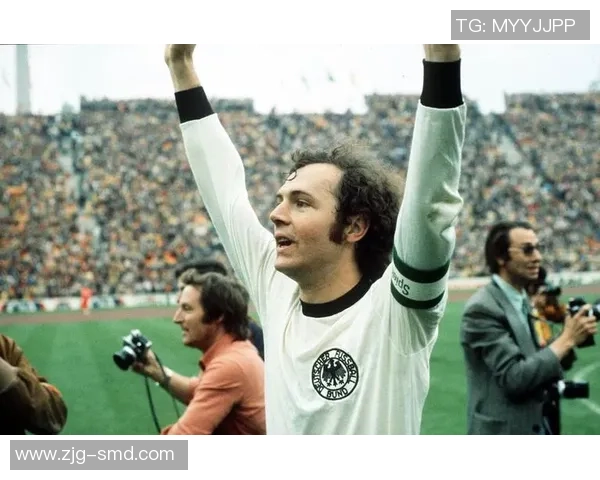 弗朗茨贝肯鲍尔传奇人生与现代足球战术思想的深远影响