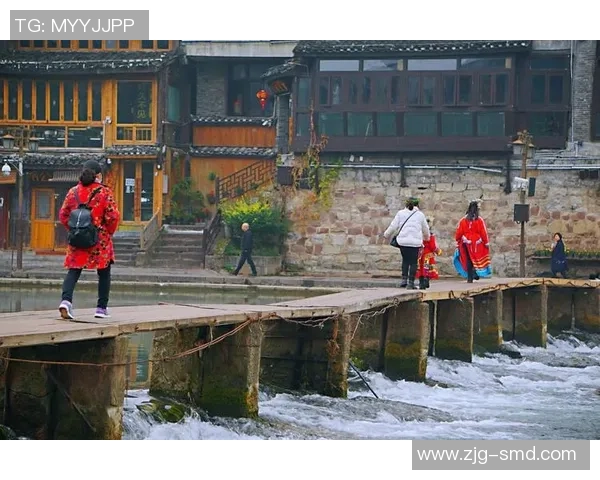湘西土家族苗族自治州足球队崛起之路与地方文化融合发展探索 湘西土家族苗族自治州足球队崛起之路与地方文化融合发展探索